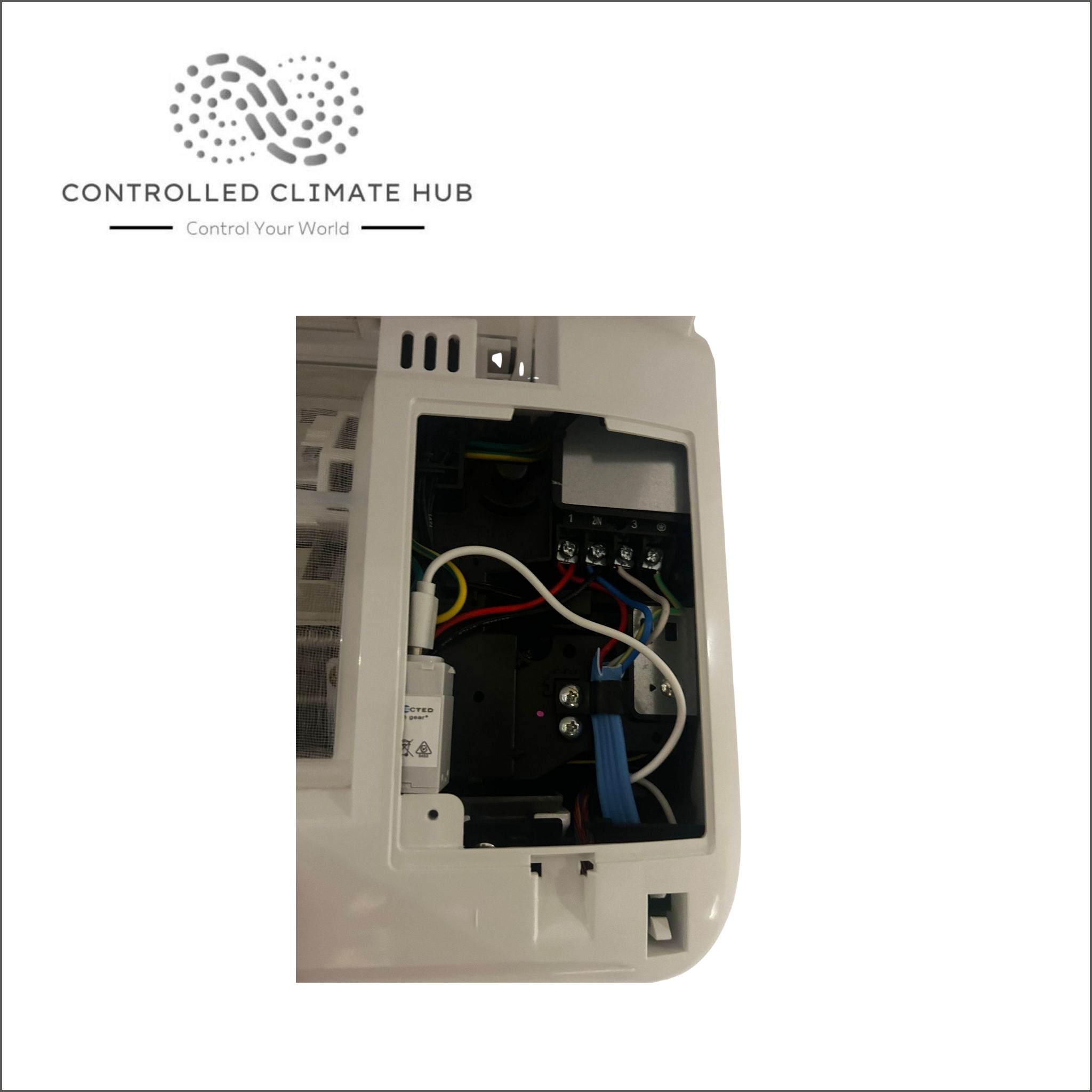 Connected Switch Gear USB Power Adaptor Mechanism - Black - Image 3